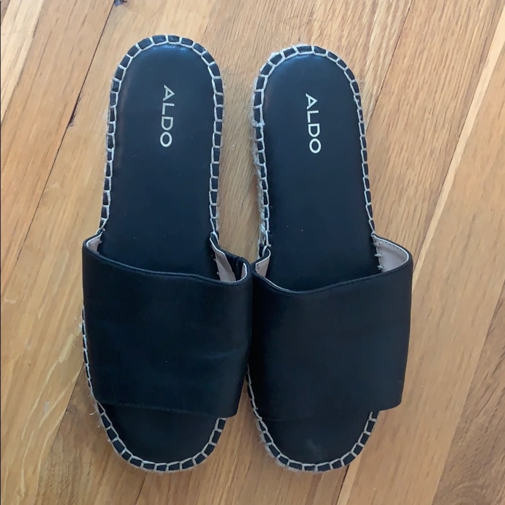 ALDO ESPADRILLES BLACK SANDALS